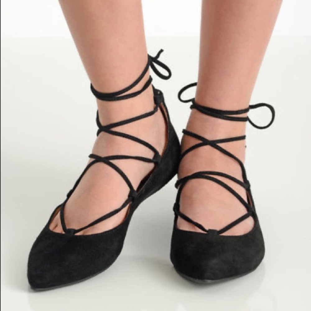 Steve Madden Eleanor Lace Up Flats